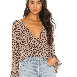 Superdown Madeline Surplice top in tan multi size S